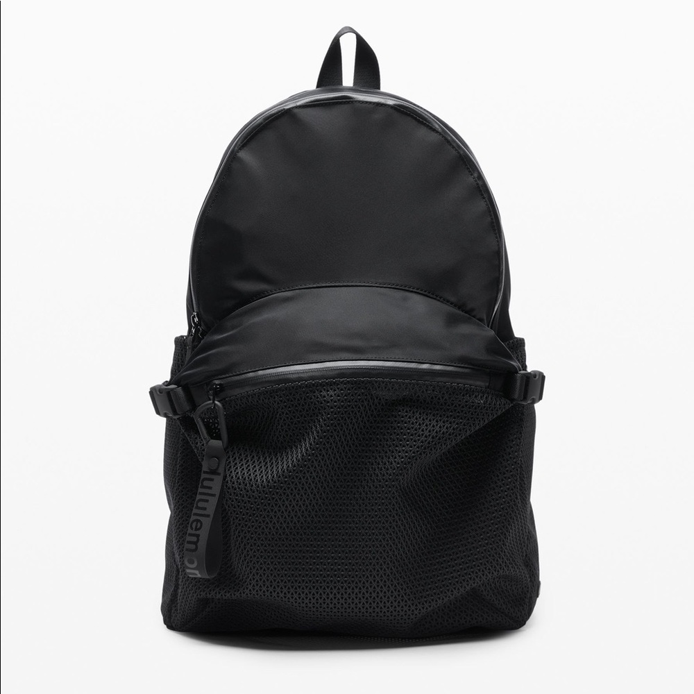 Lululemon All Hours Backpack in Black